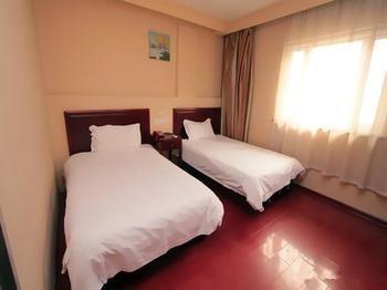 Jinzuan 100 Holiday Hotel Qufu Exterior photo