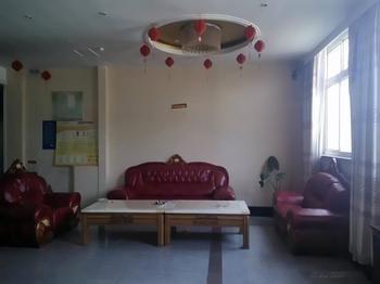 Jinzuan 100 Holiday Hotel Qufu Exterior photo